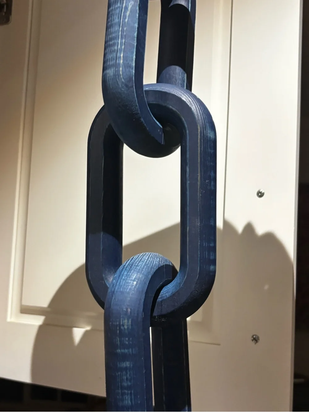 Decorative Blue Wooden Chain Link Sculpture